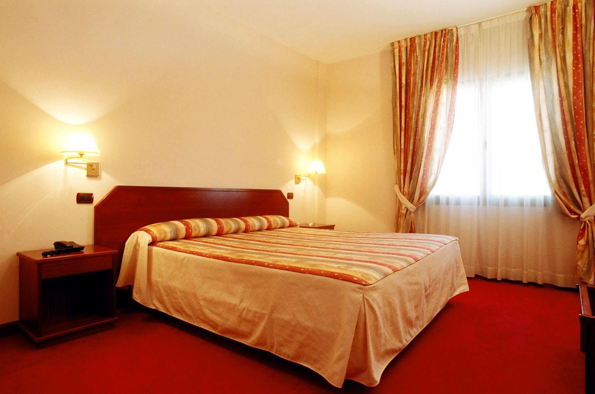 Luz Hotel Haro Kültér fotó